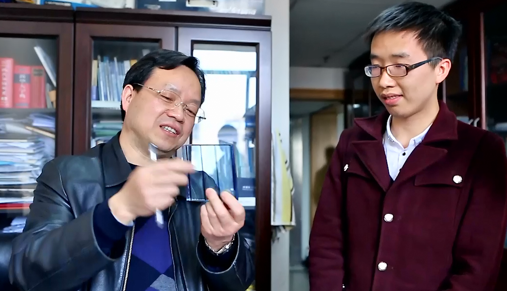 指导学生1.png