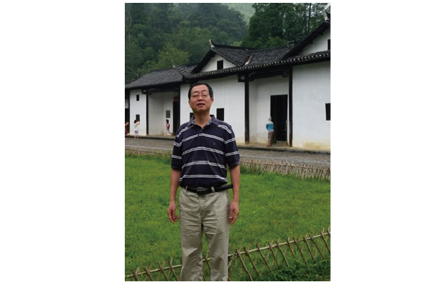 楼培忠.png