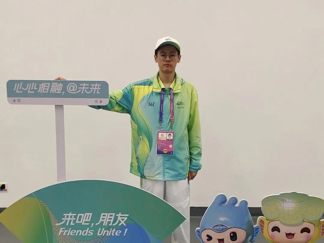 1759067773234089031.jpg 榜样材子第84期吴志良以实干筑梦扬帆青春新程_3ada27831f791f4db7d7986c19a20513.jpg