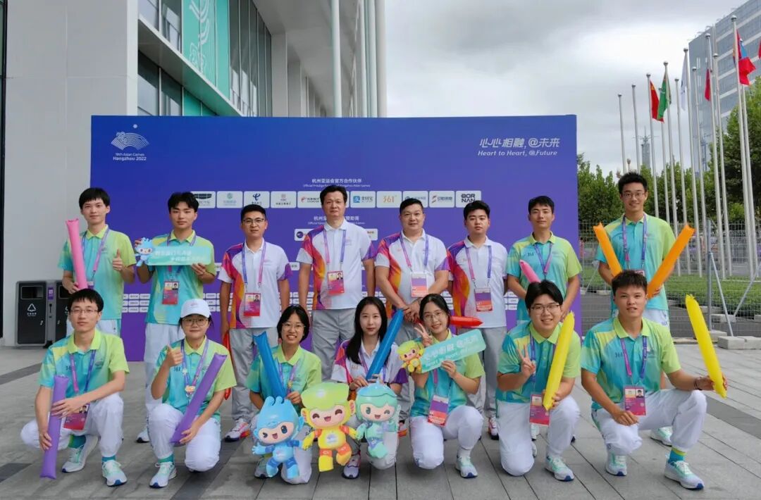 1759069199937034163.jpg 榜样材子第88期金晨红日拱一卒功不唐捐_f3b88b4331a6e39586aa3fc0c98fba99.jpg