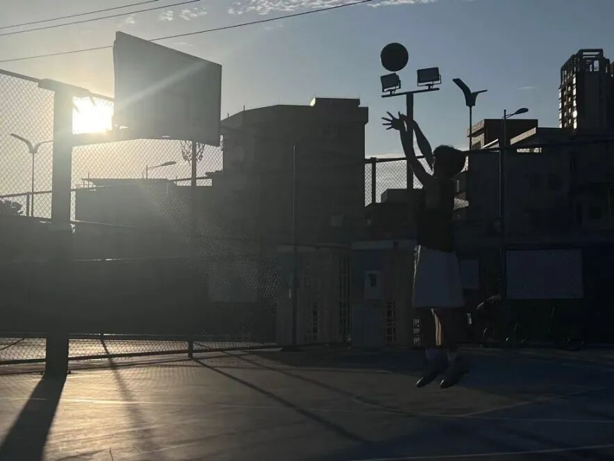 1759072527046030636.jpg 榜样材子第91期李志煌日拱一卒功不唐捐_af36fbf97dd149ac6ee7af95cbb190e5.jpg